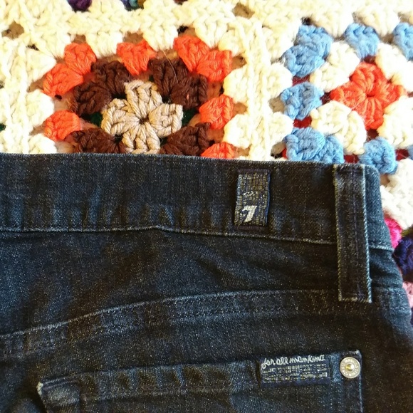 7 For All Mankind Women's Straight Leg Jeans. - Picture 7 of 7